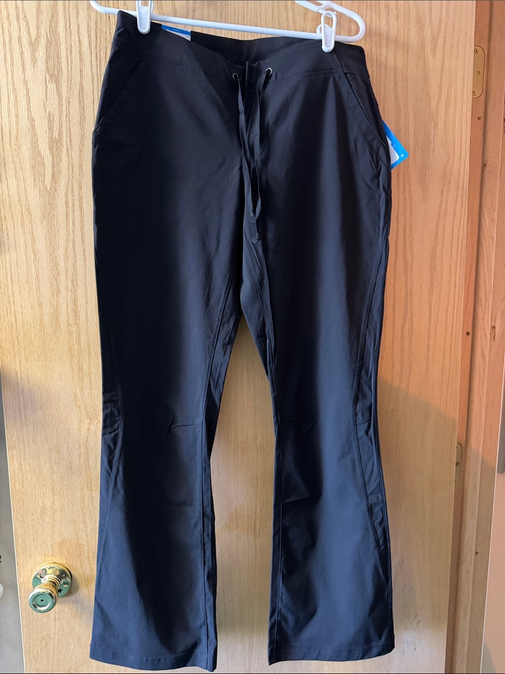 Columbia Black women’s button with zipper lightweight pants